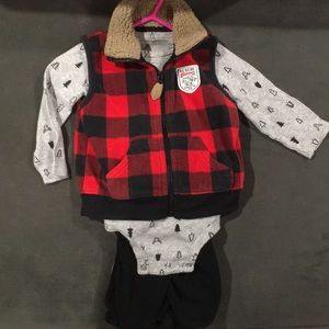 Carter’s “Rescue Wilderness” Outfit